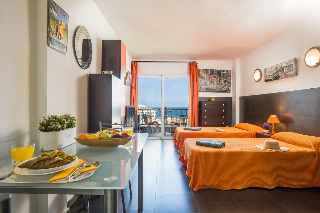 926 Fabulous View Of Lasamericas, Seafront Studio! Playa de las Américas Buitenkant foto